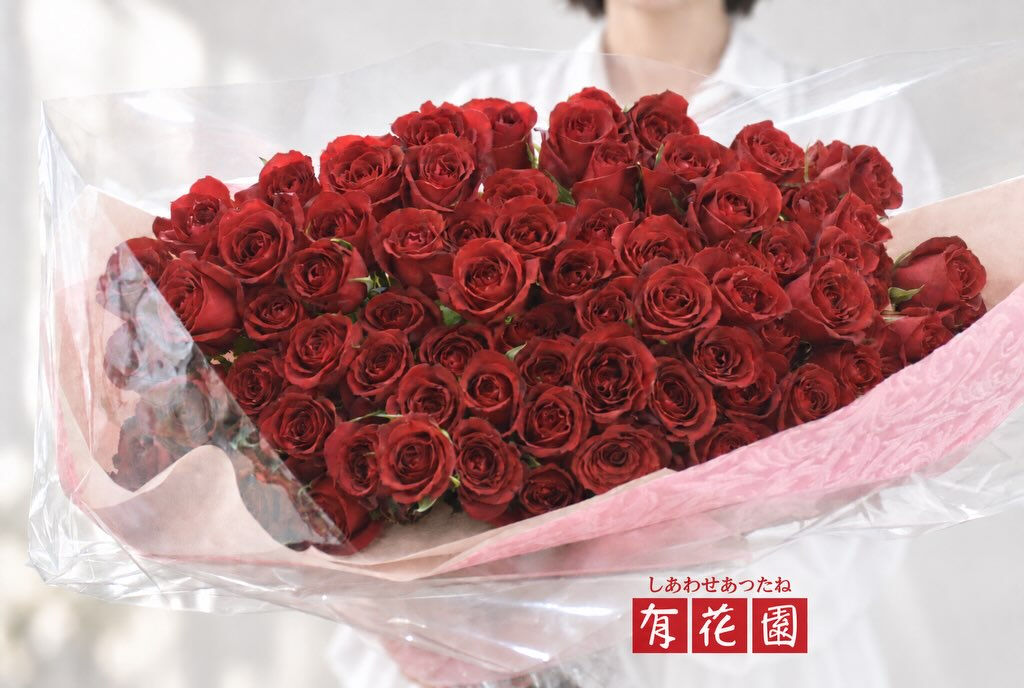 🌹88本の赤いバラ